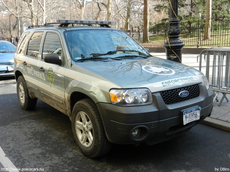 Ford Escape, fotó: DBiro
Keywords: USA Amerikai Egyesült Államok rendőr rendőrautó rendőrség