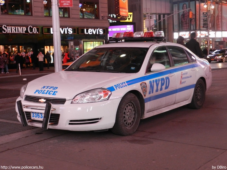 Chevrolet Impala, fotó: DBiro
Keywords: USA Amerikai Egyesült Államok rendőr rendőrautó rendőrség NYPD