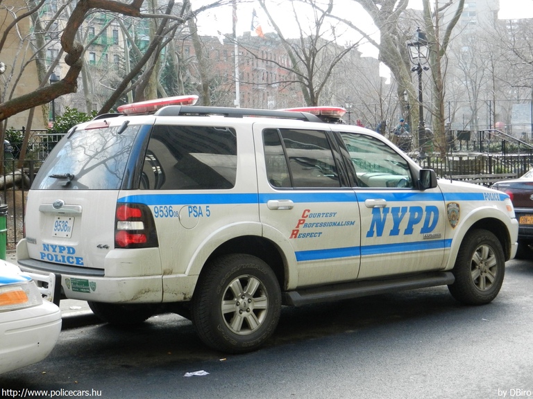 Ford Explorer, fotó: DBiro
Keywords: USA Amerikai Egyesült Államok rendőr rendőrautó rendőrség NYPD