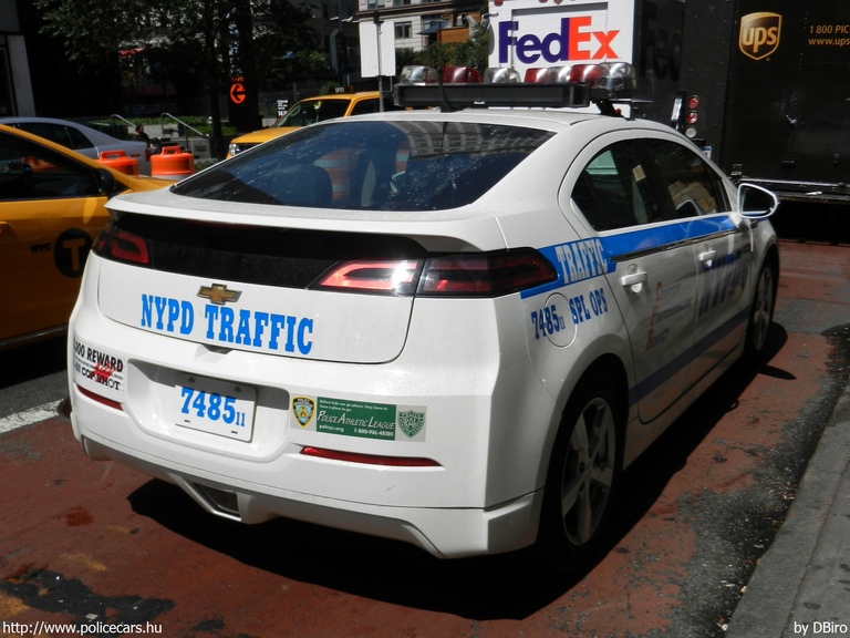 Chevrolet Volt, fotó: DBiro
Keywords: USA Amerikai Egyesült Államok rendőr rendőrautó rendőrség NYPD