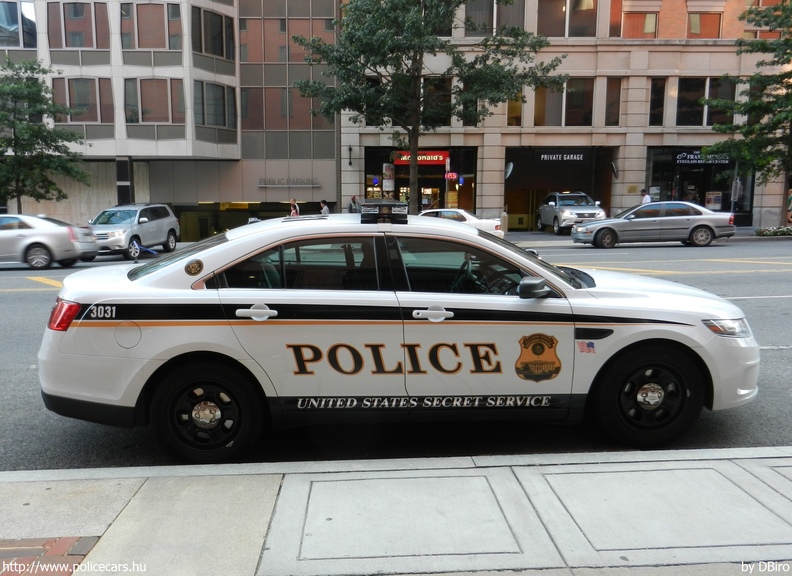 Ford Taurus, fotó: DBiro
Keywords: USA Amerikai Egyesült Államok rendőr rendőrautó rendőrség