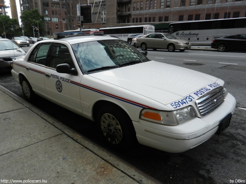 Ford Crown Victoria, fotó: DBiro
Keywords: USA Amerikai Egyesült Államok rendőr rendőrautó rendőrség