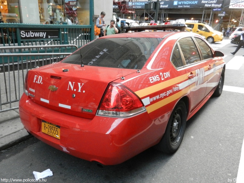 Chevrolet Impala, fotó: DBiro
Keywords: USA Amerikai Egyesült Államok tûzoltó tûzoltóautó tûzoltóság FDNY