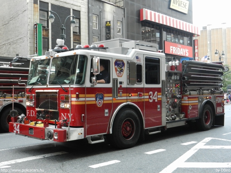 Seagrave, fotó: DBiro
Keywords: USA Amerikai Egyesült Államok tûzoltó tûzoltóautó tûzoltóság FDNY