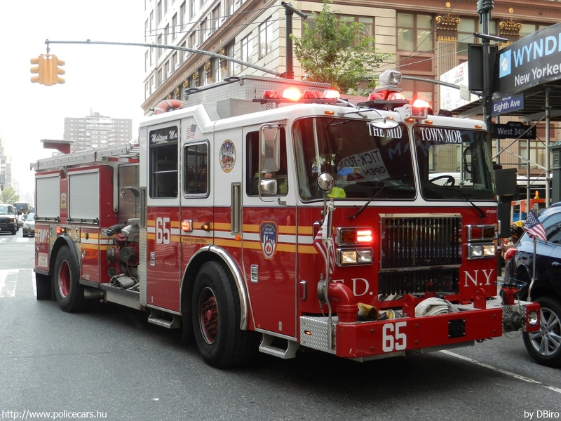 Seagrave, fotó: DBiro
Keywords: USA Amerikai Egyesült Államok tûzoltó tûzoltóautó tûzoltóság FDNY