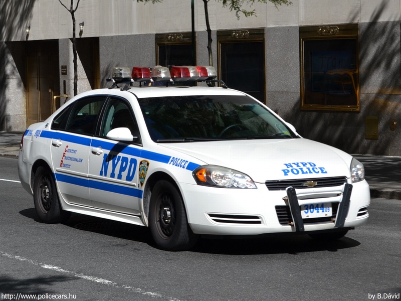 Chevrolet Impala, fotó: B.Dávid
Keywords: USA Amerikai Egyesült Államok rendőr rendőrautó rendőrség NYPD