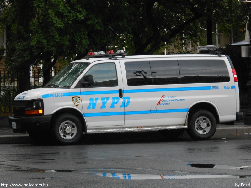 Ford E-250, fotó: Bazsi
Keywords: USA Amerikai Egyesült Államok rendőr rendőrautó rendőrség