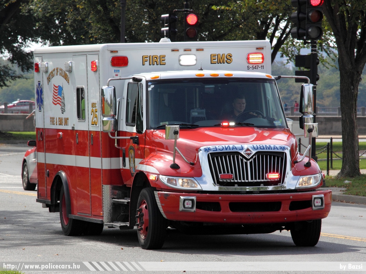 International 4300 DuraStar, Frazer Type I, fotó: Bazsi
Keywords: USA Amerikai Egyesült Államok mentő mentőautó ambulance united states