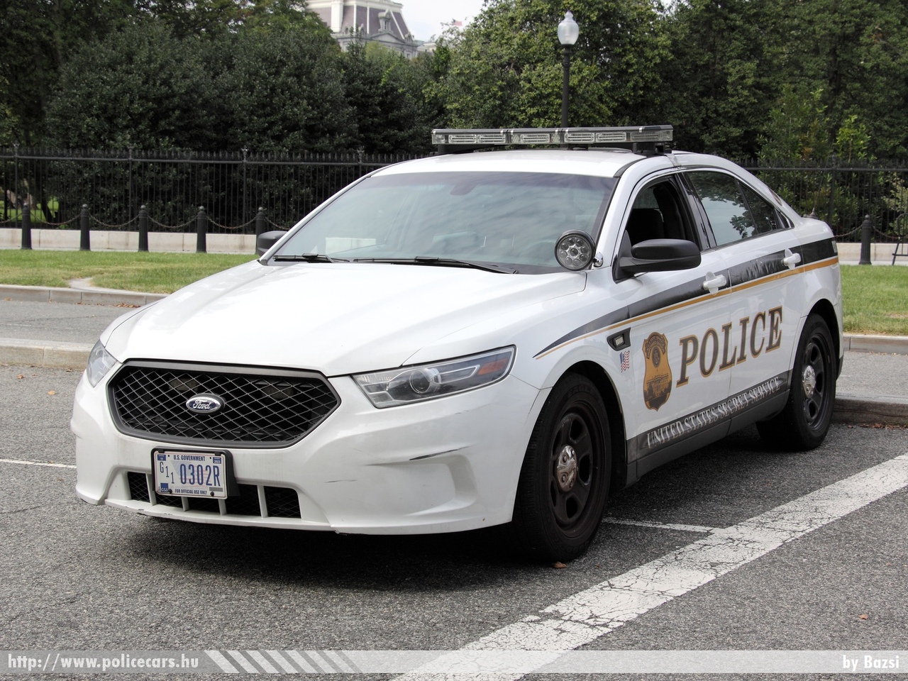 Ford Taurus, Secret Service, fotó: Bazsi
Keywords: USA Amerikai Egyesült Államok rendőr rendőrautó rendőrség police policecar united states
