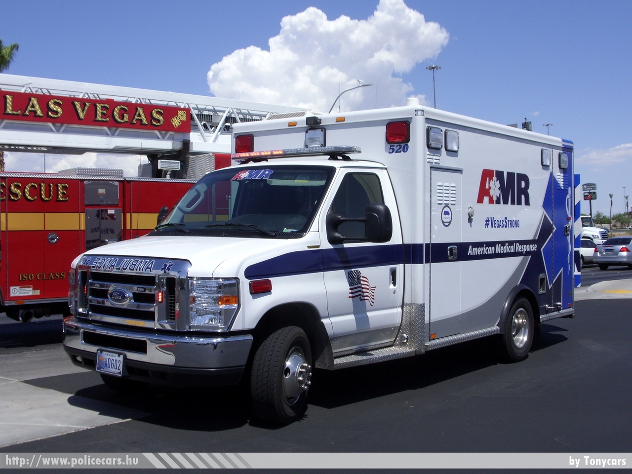 Ford E-350, fotó: Tonycars
Keywords: USA Amerikai Egyesült Államok mentő mentőautó ambulance united states