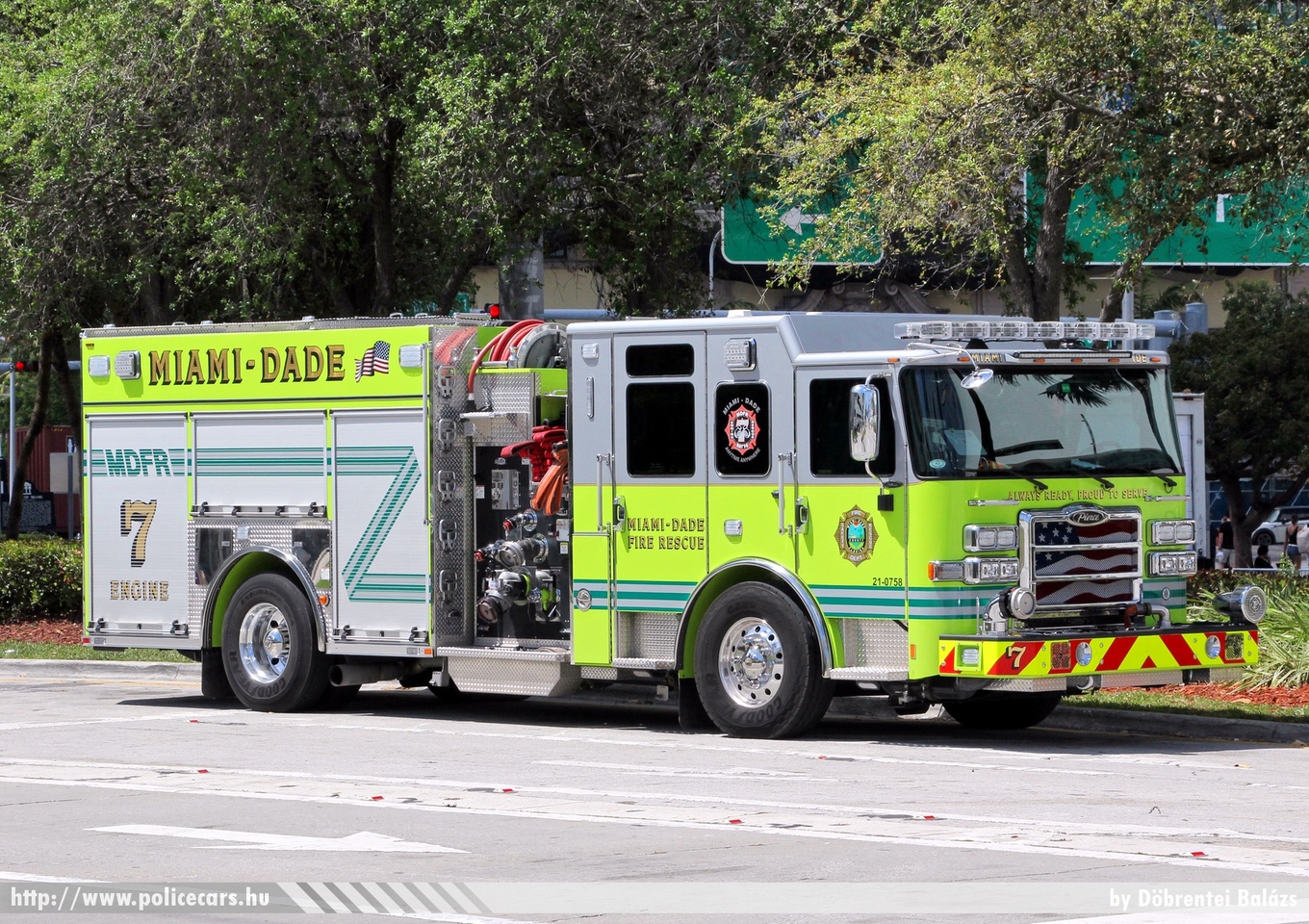 2023 Pierce Enforcer, Engine 7, Miami-Dade Fire-Rescue, Florida, fotó: Döbrentei Balázs
Keywords: USA Amerikai Egyesült Államok tûzoltó tûzoltóautó fire firetruck united states