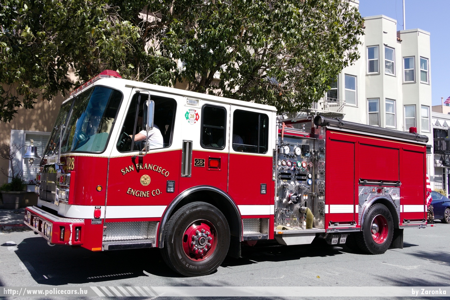 Ferrara Igniter, San Francisco Fire Department, Engine 28, fotó: Zaronka
Keywords: USA Amerikai Egyesült Államok tûzoltó tûzoltóautó fire firetruck united states