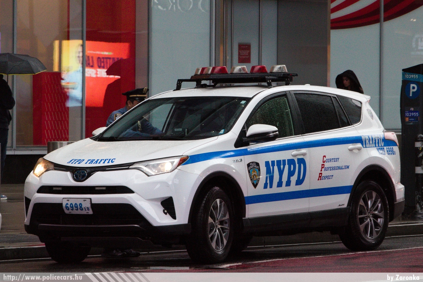 Toyota RAV4, New York City Police Department, fotó: Zaronka
Keywords: USA Amerikai Egyesült Államok rendőr rendőrautó rendőrség police policecar united states