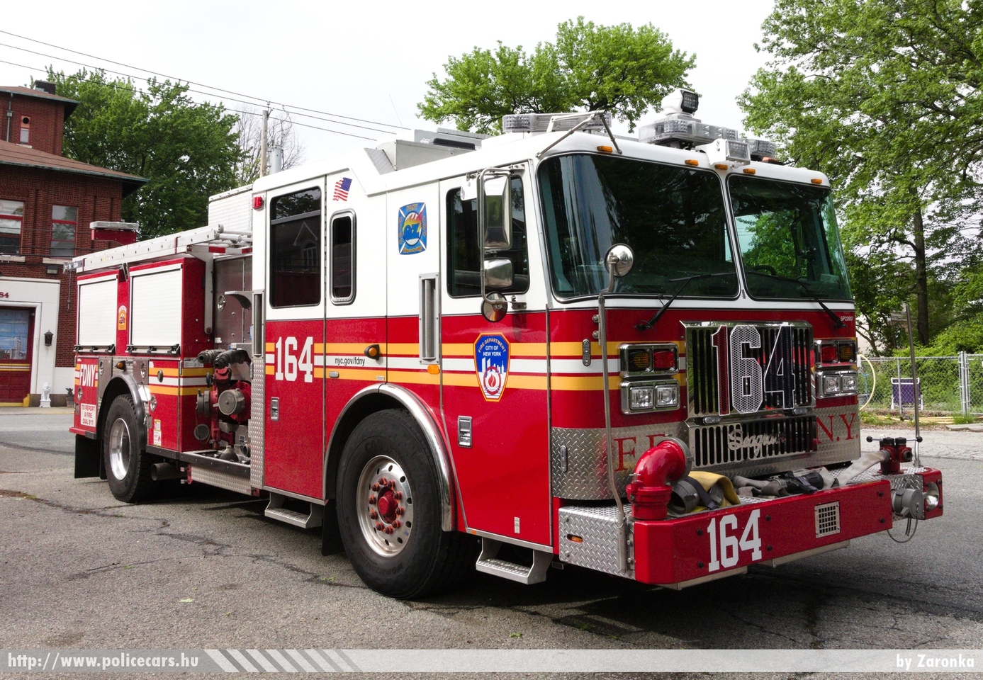 2022 Seagrave, New York City Fire Department Engine Company 164, fotó: Zaronka
Keywords: USA Amerikai Egyesült Államok tûzoltó tûzoltóautó fire firetruck united states