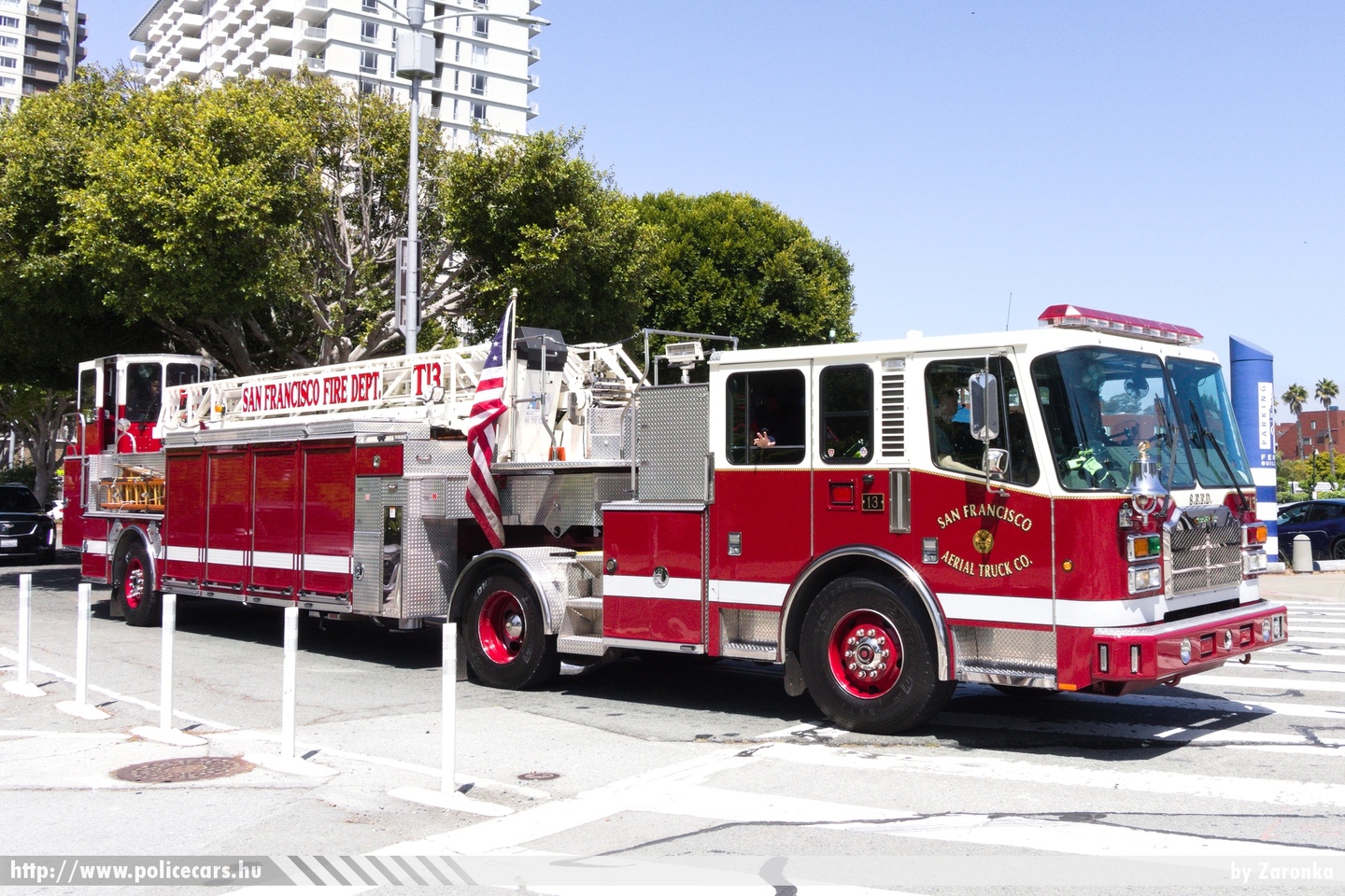 Ferrara Igniter 2023, San Francisco Fire Department, Truck 13, fotó: Zaronka
Keywords: USA Amerikai Egyesült Államok tûzoltó tûzoltóautó fire firetruck united states