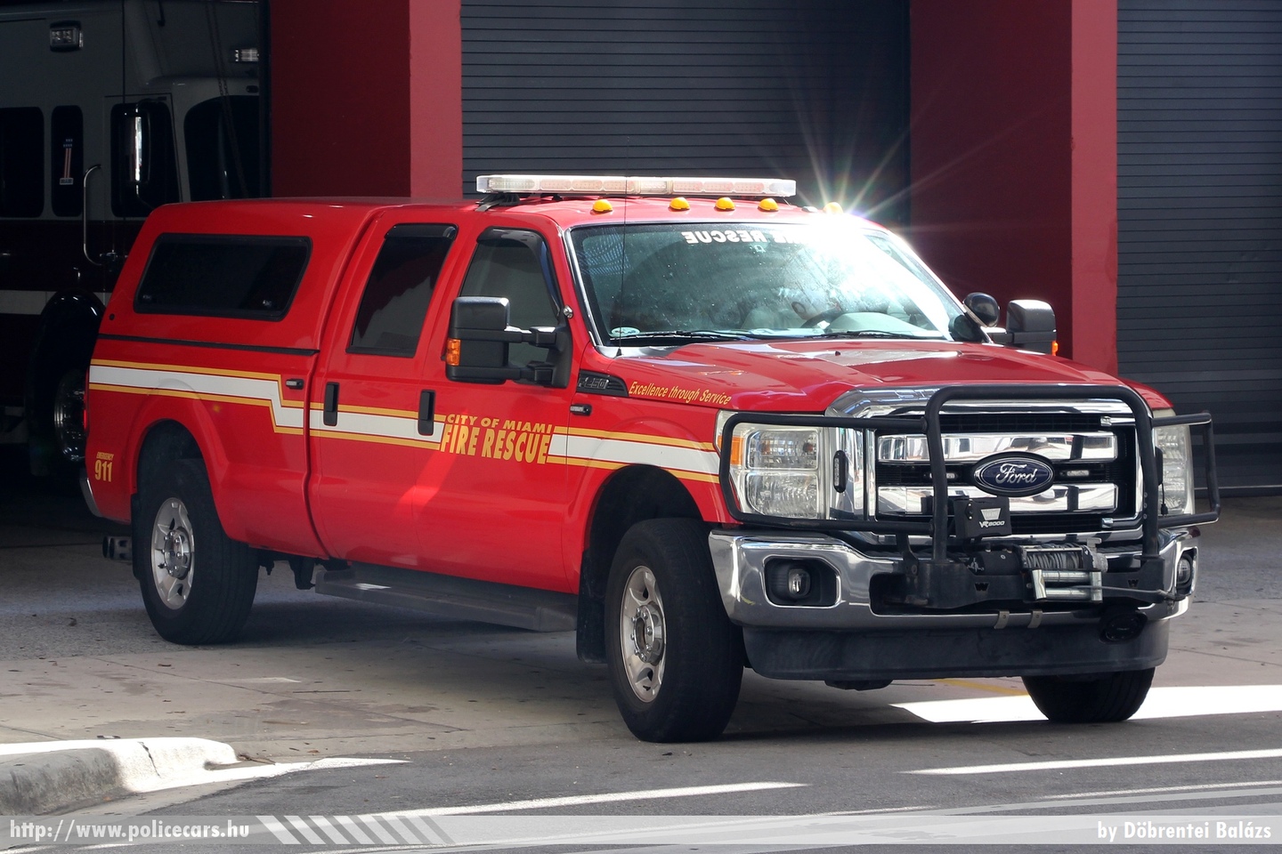 Ford F-250, City of Miami Department of Fire-Rescue, fotó: Döbrentei Balázs
Keywords: USA Amerikai Egyesült Államok tûzoltó tûzoltóautó fire firetruck united states