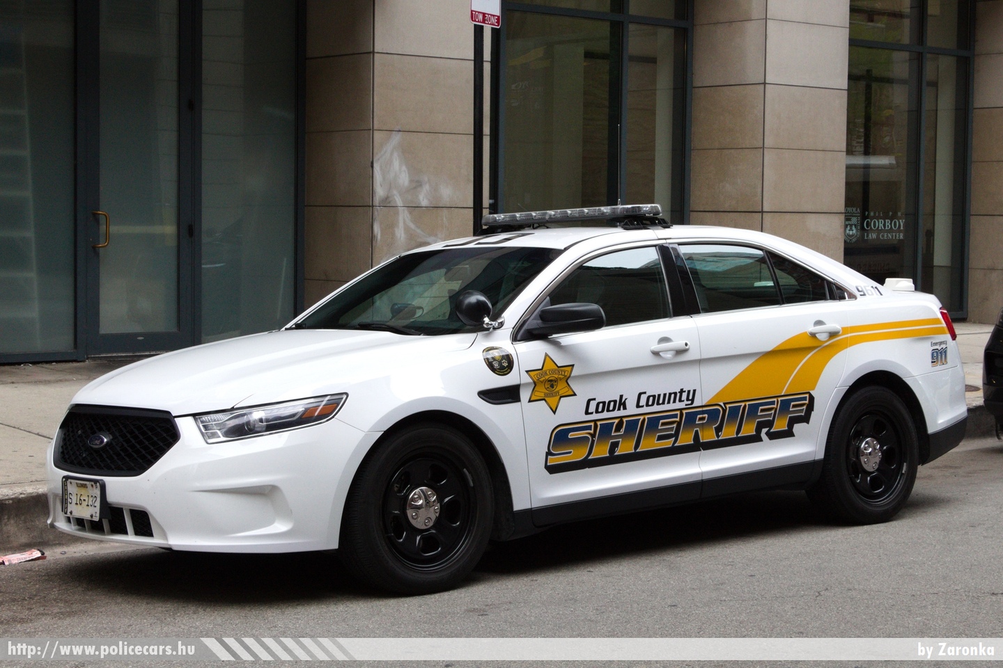Ford Taurus, Cook County Sheriff's Office, fotó: Zaronka
Keywords: USA Amerikai Egyesült Államok rendőr rendőrautó rendőrség police policecar united states