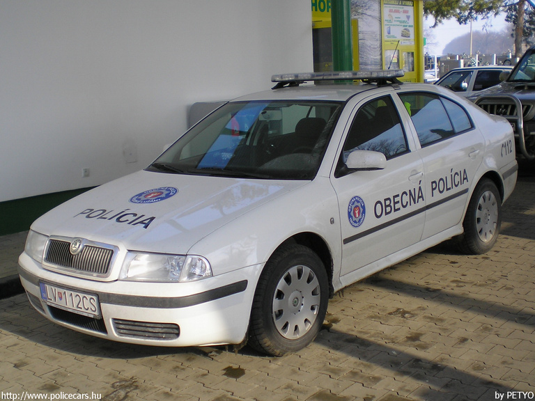 Skoda Octavia, fotó: PETYO
Keywords: Szlovákia szlovák rendőrség rendőrautó rendőr police policecar Slovakia slovakian