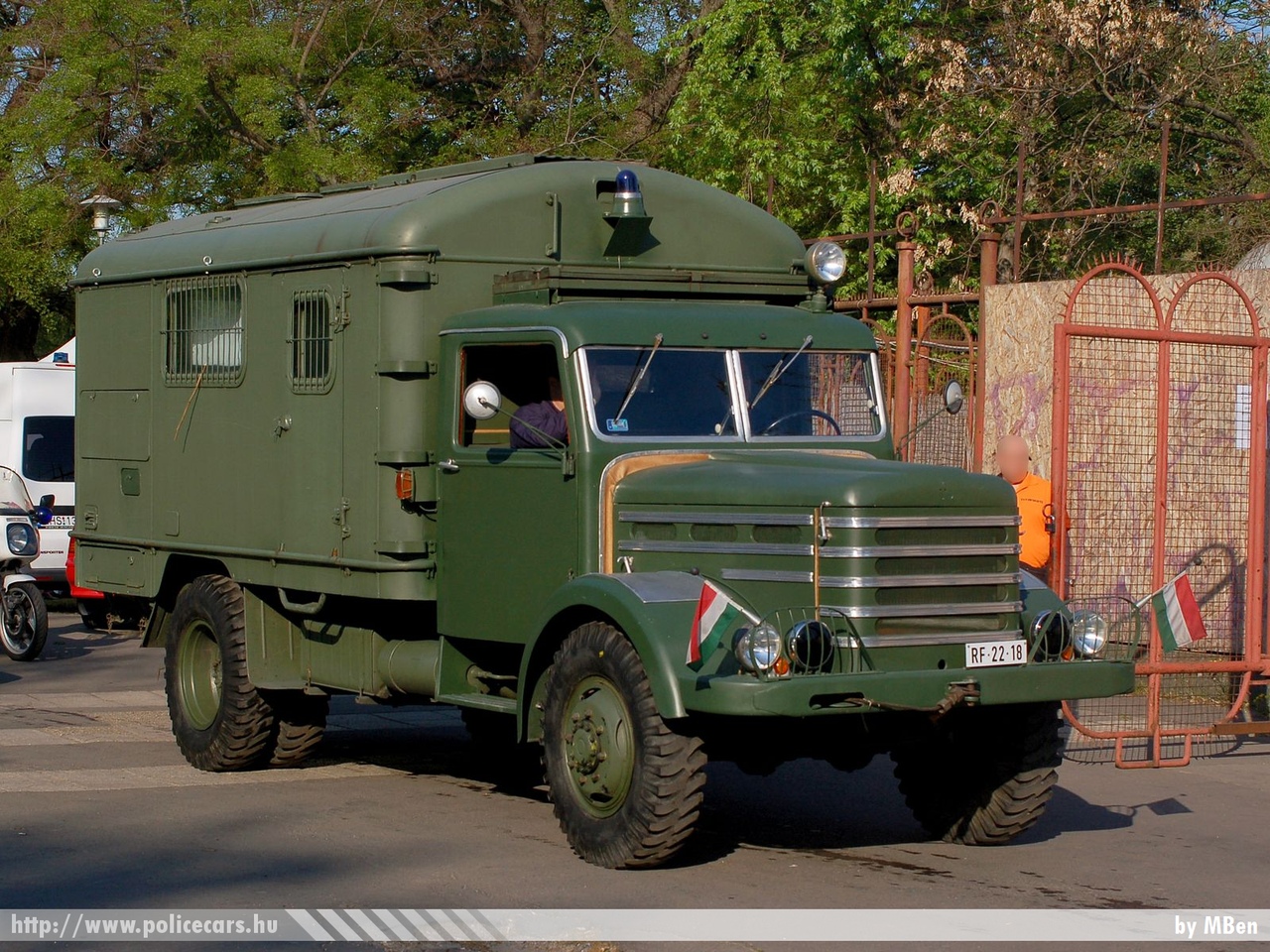 Csepel D-344, fotó: MBen
Keywords: rendőr rendőrautó rendőrség magyar Magyarország police policecar Hungary hungarian RF22-18