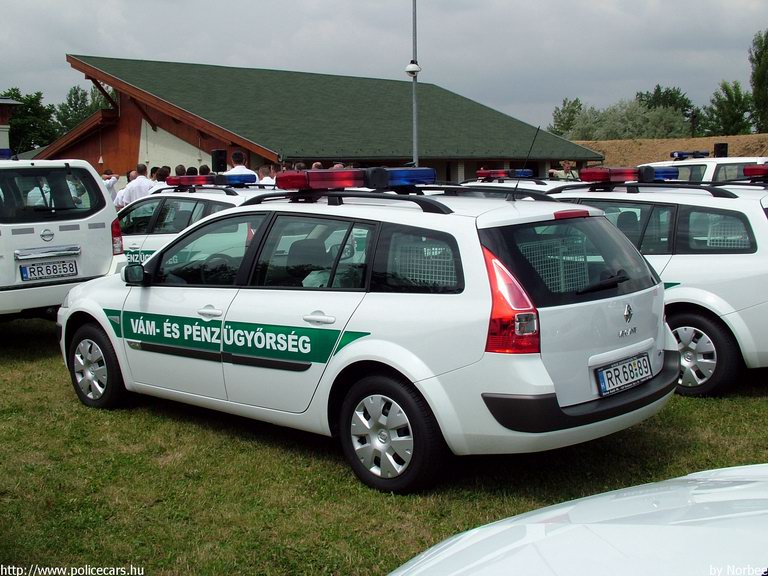 Renault Megane, Vám- és Pénzügyõrség, fotó: Norbee
Keywords: vám magyar Magyarország NAV VPOP pénzügyőrség RR68-89 Hungary hungarian customs