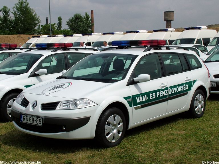 Renault Megane, Vám- és Pénzügyõrség, fotó: Norbee
Keywords: vám magyar Magyarország NAV VPOP pénzügyőrség RR68-89 Hungary hungarian customs