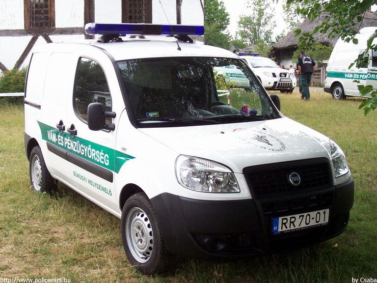 Fiat Doblo, Vám- és Pénzügyõrség, fotó: Csaba
Keywords: vám magyar Magyarország NAV VPOP pénzügyőrség RR70-01 Hungary hungarian customs