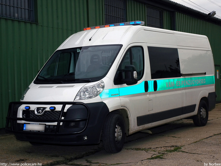 Peugeot Boxer, Vám- és Pénzügyõrség, fotó: Norbee
Keywords: vám magyar Magyarország NAV VPOP pénzügyőrség Hungary hungarian customs
