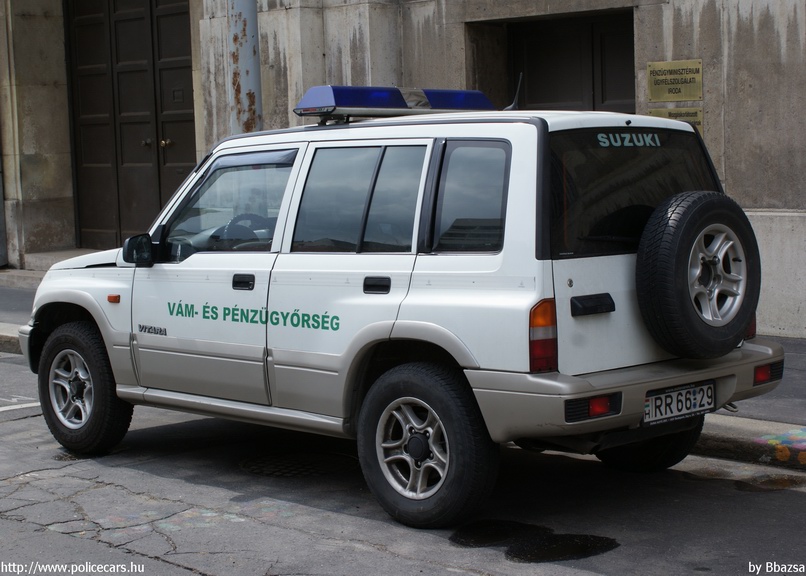 Suzuki Vitara, Vám- és Pénzügyõrség, fotó: Bbazsa
Keywords: vám magyar Magyarország NAV VPOP pénzügyőrség RR66-29 Hungary hungarian customs