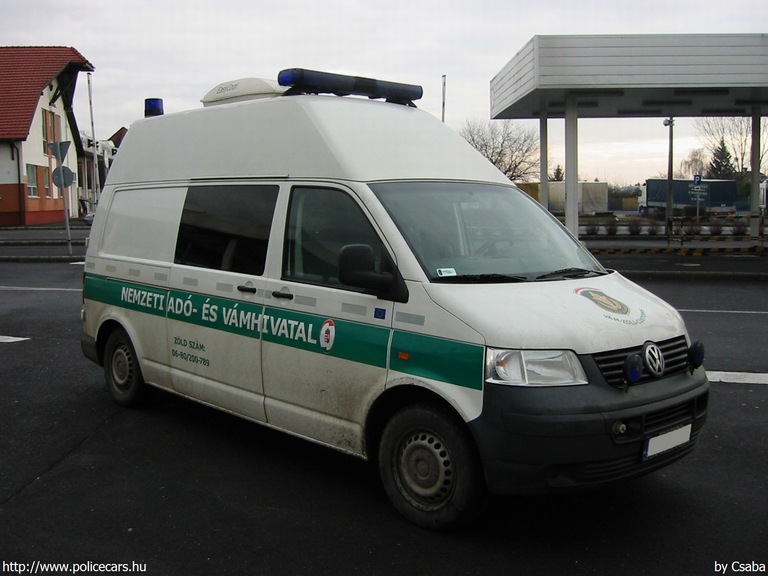 Volkswagen Transporter T5, Nemzeti Adó- és Vámhivatal, fotó: Csaba
Keywords: vám magyar Magyarország NAV VPOP pénzügyőrség Hungary hungarian customs