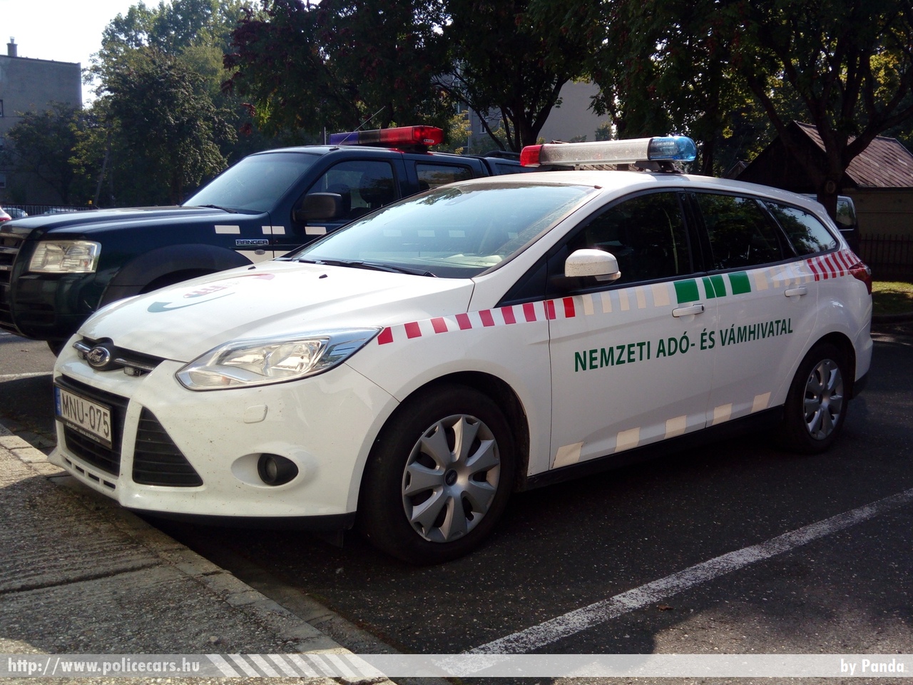 Ford Focus, Nemzeti Adó- és Vámhivatal, fotó: Panda
Keywords: vám magyar Magyarország NAV VPOP pénzügyőrség Hungary hungarian customs MNU-075