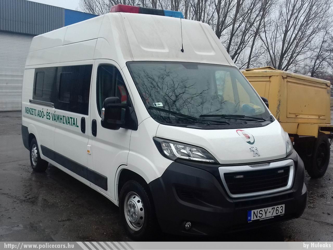 Peugeot Boxer, Nemzeti Adó- és Vámhivatal, fotó: Huleaks
Keywords: vám magyar Magyarország NAV VPOP pénzügyőrség Hungary hungarian customs NSY-763