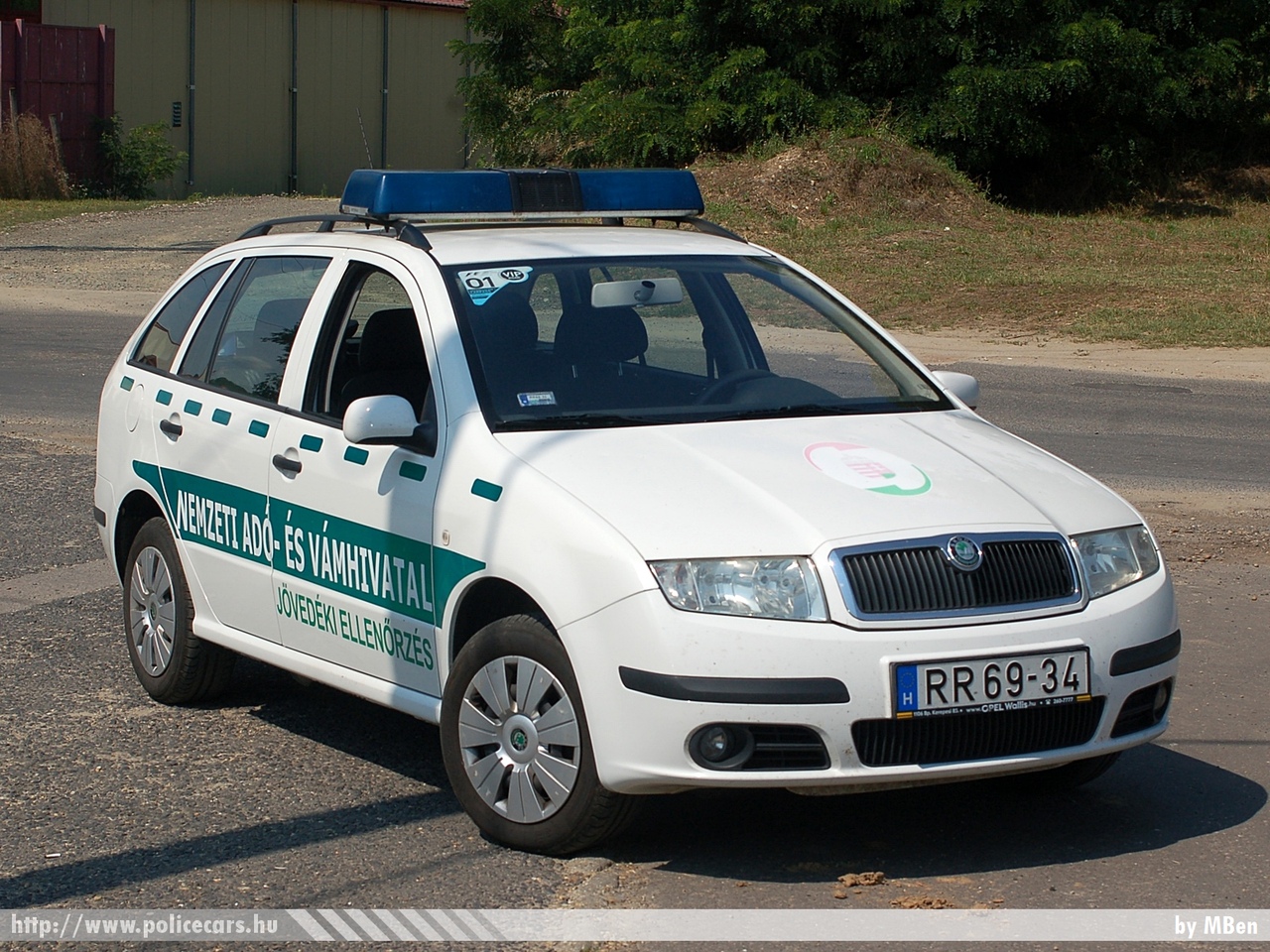 Skoda Fabia Combi, Nemzeti Adó- és Vámhivatal, fotó: MBen
Keywords: vám magyar Magyarország NAV VPOP pénzügyőrség Hungary hungarian customs RR69-34