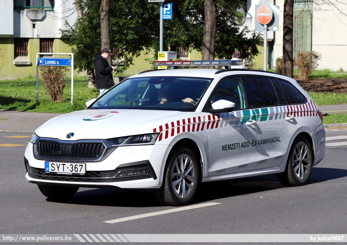 Skoda Octavia IV, Nemzeti Adó- és Vámhivatal, fotó: balzolt007
Keywords: vám magyar Magyarország NAV VPOP pénzügyőrség Hungary hungarian customs SYT-367