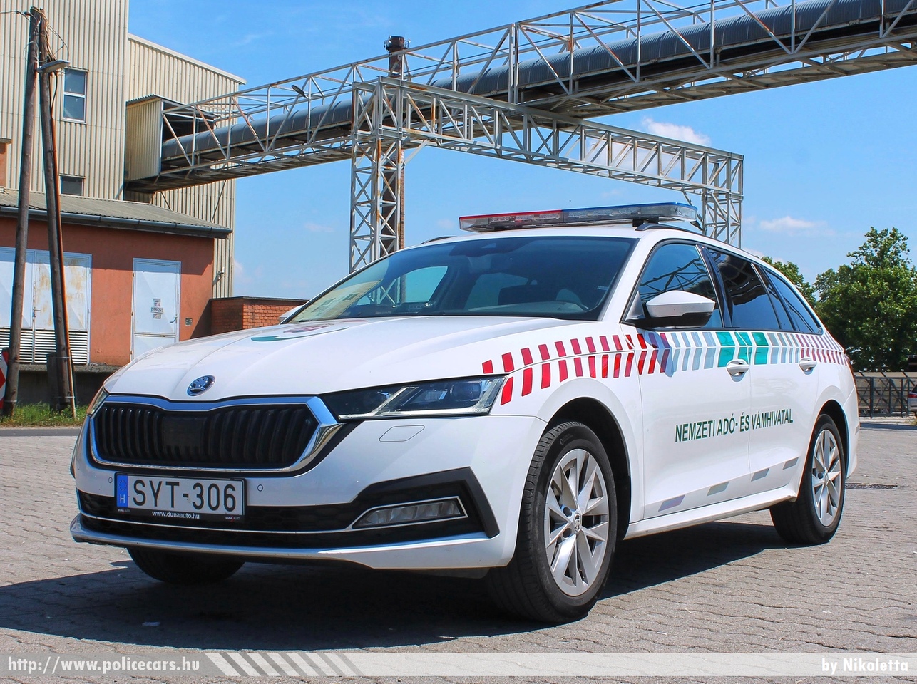Skoda Octavia IV, Nemzeti Adó- és Vámhivatal, fotó: Nikoletta
Keywords: vám magyar Magyarország NAV VPOP pénzügyőrség Hungary hungarian customs SYT-306