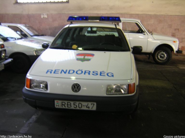 Volkswagen Passat, fotó: Gzozzo pictures
Keywords: rendőrség rendőr rendőrautó magyar Magyarország RB50-47