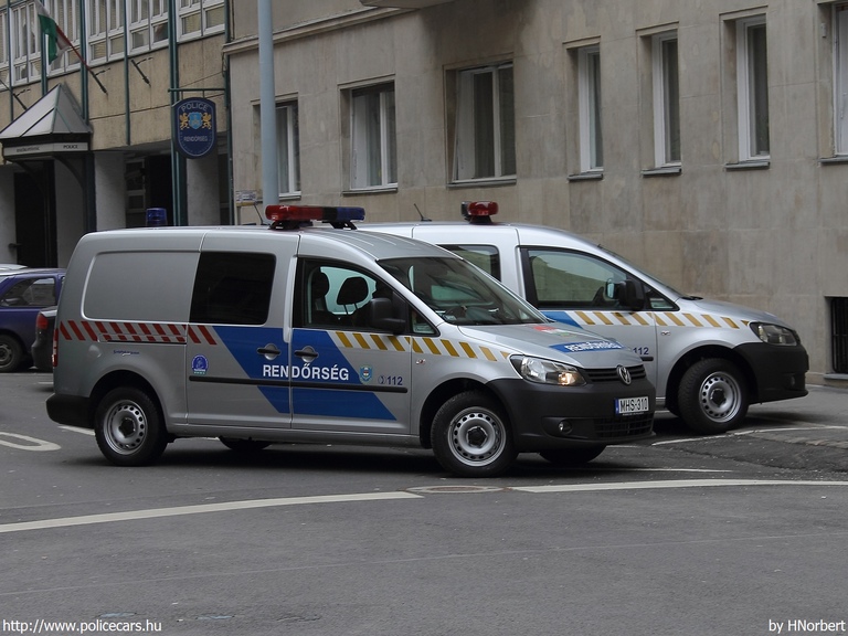 Volkswagen Caddy, fotó: HNorbert
Keywords: rendőr rendőrautó rendőrség magyar Magyarország MHS-310