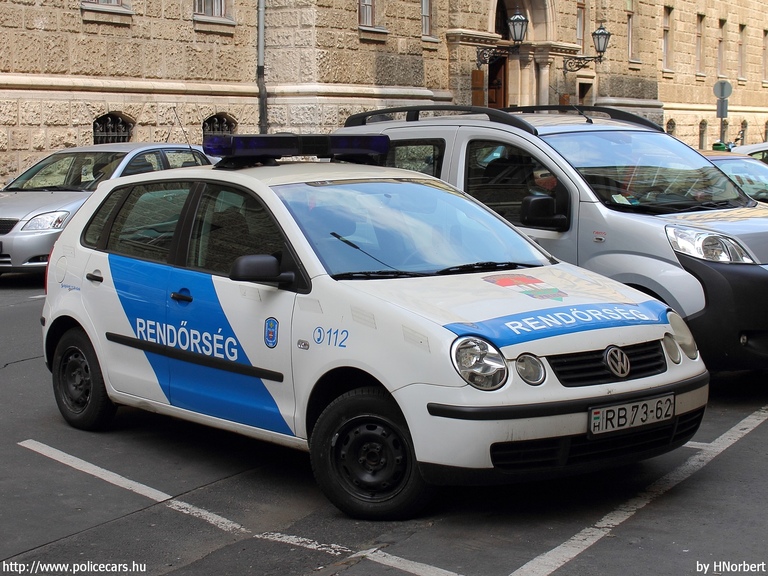 Volkswagen Polo, fotó: HNorbert
Keywords: rendőrautó rendőrség rendőr magyar Magyarország RB73-62