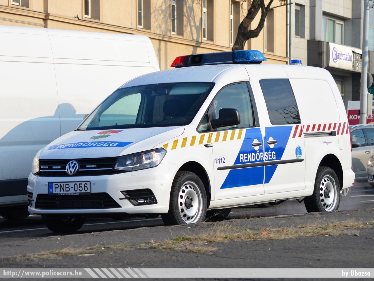 Volkswagen Caddy TDI 4Motion, fotó: Bbazsa
Keywords: PNB-056 rendőr rendőrautó rendőrség magyar Magyarország   Hungary hungarian police policecar 