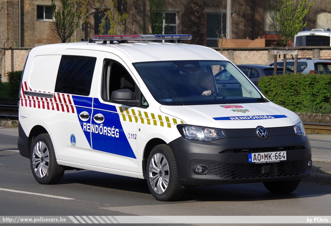 Volkswagen Caddy, fotó: PChris
Keywords: rendőr rendőrautó rendőrség magyar Magyarország Hungary hungarian police policecar AOMK-664
