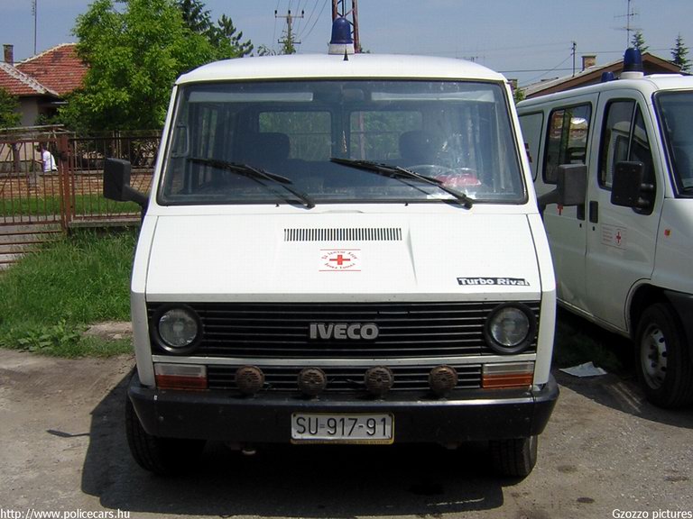 Iveco, fotó: Gzozzo pictures
Keywords: Szerb szerbia mentőautó mentő serbian Serbia ambulance