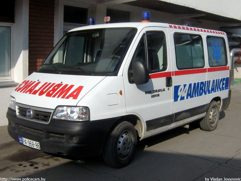 Fiat Ducato, fotó: Vladan Jovanovic
Keywords: Szerb szerbia mentőautó mentő serbian Serbia ambulance