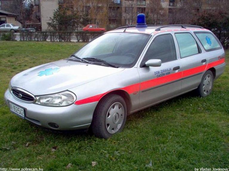 Ford Mondeo, fotó: Vladan Jovanovic
Keywords: Szerb szerbia mentőautó mentő serbian Serbia ambulance