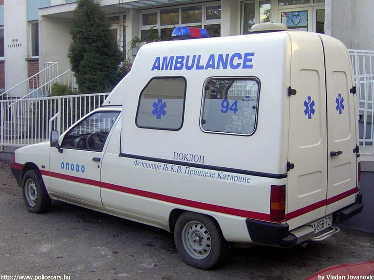 Yugo Florida, fotó: Vladan Jovanovic
Keywords: Szerb szerbia mentőautó mentő serbian Serbia ambulance