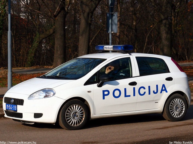 Fiat Grande Punto, fotó: Misko Ruvidic
Keywords: Szerb szerbia rendőrautó rendőr rendőrség Serbia serbian police policecar
