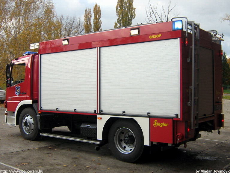 Mercedes Atego 1225, fotó: Vladan Jovanovic
Keywords: Szerb szerbia tûzoltóautó tûzoltó Serbia serbian fire firetruck