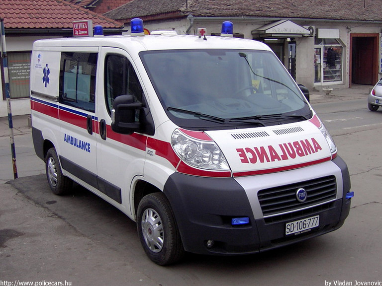 Fiat Ducato, fotó: Vladan Jovanovic
Keywords: Szerb szerbia mentőautó mentő serbian Serbia ambulance