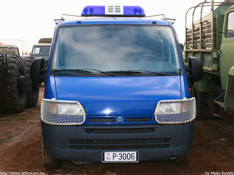 Citroen Jumper, fotó: Misko Ruvidic
Keywords: szerb Szerbia rendőrség rendőr rendőrautó katonai rendészet Serbia serbian military police policecar