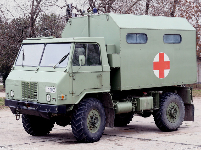 TAM, fotó: Misko Ruvidic
Keywords: Szerb szerbia mentőautó mentő katonai Serbia serbian ambulance military