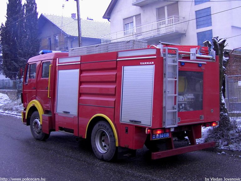 FAP 1627, fotó: Vladan Jovanovic
Keywords: szerb Szerbia tûzoltóság tûzoltóautó tûzoltó Serbia serbian fire firetruck
