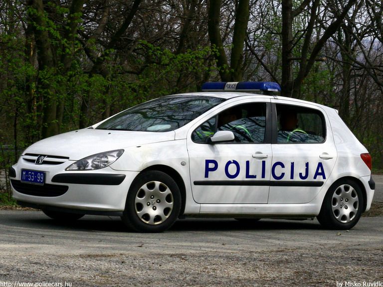 Peugeot 307, fotó: Misko Ruvidic
Keywords: szerb Szerbia rendőr rendőrség rendőrautó Serbia serbian police policecar